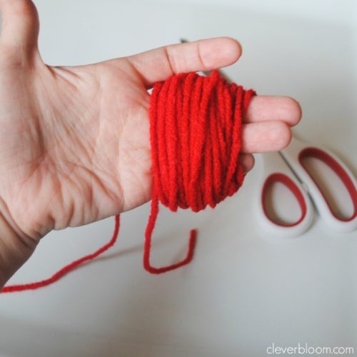 This Valentine's Pom Pom Heart Bunting is so cute! It's really unique and so fun to make. Visit cleverbloom.com for a tutorial with lots of step by step pictures.