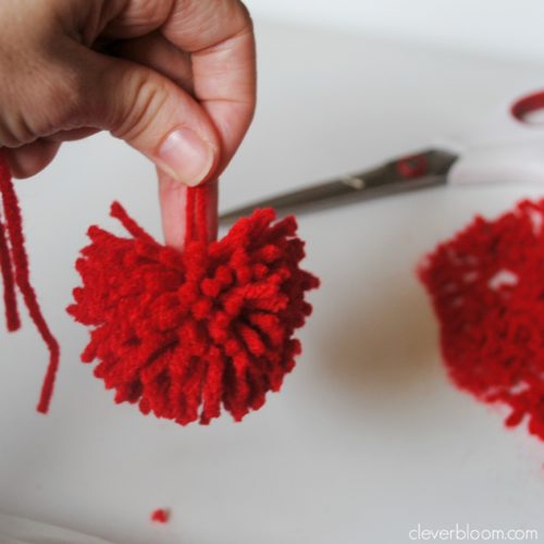 This Valentine's Pom Pom Heart Bunting is so cute! It's really unique and so fun to make. Visit cleverbloom.com for a tutorial with lots of step by step pictures.