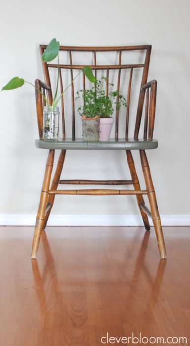 Learn how to makeover a vintage chair with minimal work. A little paint can add a lot of character!