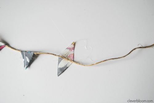 Tiny Fabric Scrap Bunting is so fun and easy!